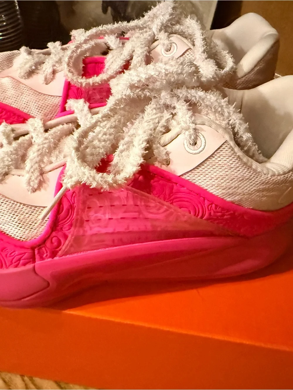 Nike KD 16 Aunt Pearl Size 7- Men’s, Size 8.5- Women’s Preowned Excellent